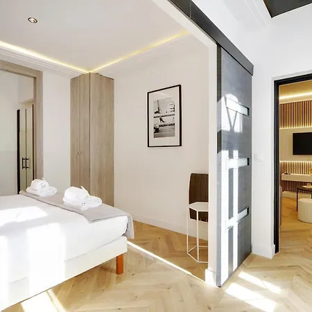 Off Majesti Upper Marais Apartment- Rue Du Faubourg Saint-martin Apartment
