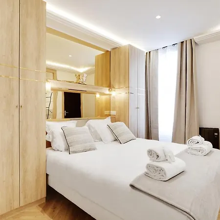 Appartamento Off Majesti Upper Marais Apartment- Rue Du Faubourg Saint-martin