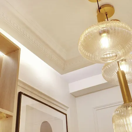 Off Majesti Upper Marais Apartment- Rue Du Faubourg Saint-martin Apartment Paris